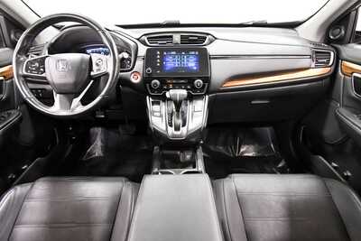 2019 Honda CR-V, $26145. Photo 3