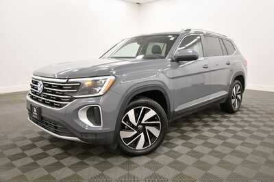 2025 Volkswagen Atlas, $34936. Photo 2