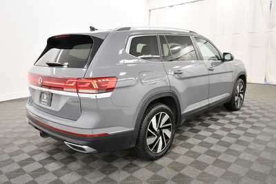 2025 Volkswagen Atlas, $34936. Photo 8