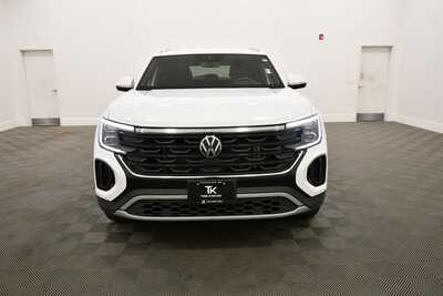 2025 Volkswagen Atlas, $31409. Photo 11