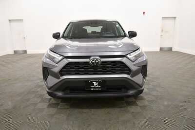 2025 Toyota RAV4, $31849. Photo 11