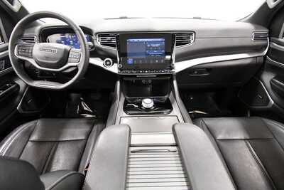 2024 Jeep Wagoneer, $39349. Photo 3