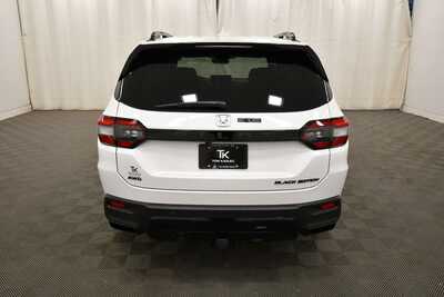 2026 Honda Pilot, $57145. Photo 6