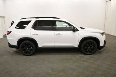 2026 Honda Pilot, $57145. Photo 8