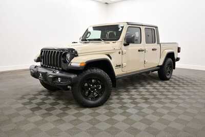2022 Jeep Gladiator, $34849. Photo 2
