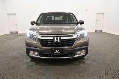 2020 Honda Ridgeline, $25349. Photo 11
