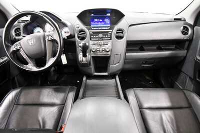2014 Honda Pilot, $18349. Photo 3