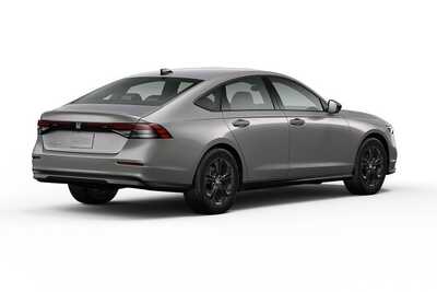 2026 Honda Accord, $32345. Photo 5