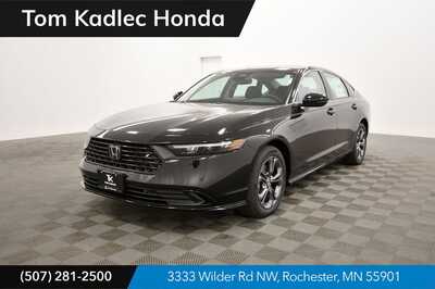 2026 Honda Accord, $36290. Photo 1