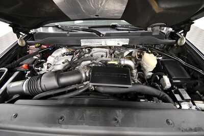 2017 Chevrolet 2500 Crew Cab, $42349. Photo 12