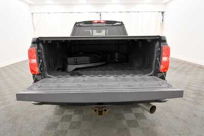 2017 Chevrolet 2500 Crew Cab, $42349. Photo 7