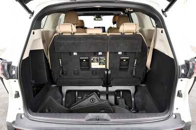 2021 Toyota Sienna, $37849. Photo 6