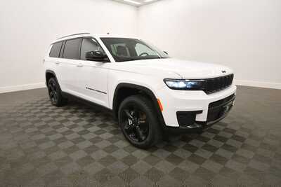 2022 Jeep Grand Cherokee L, $25249. Photo 10