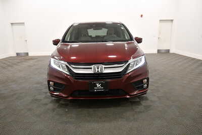 2019 Honda Odyssey, $15849. Photo 11