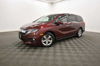 2019 Honda Odyssey, $15849. Photo 2