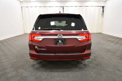 2019 Honda Odyssey, $15849. Photo 6