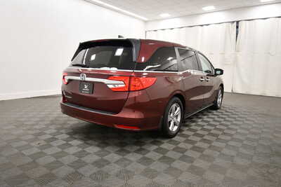 2019 Honda Odyssey, $15849. Photo 8