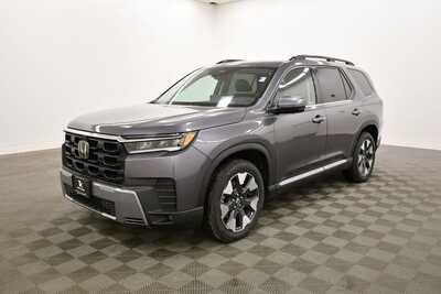 2026 Honda Pilot, $55445. Photo 2