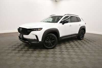 2025 Mazda CX-50, $31922. Photo 2