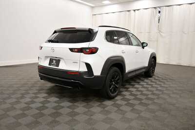 2025 Mazda CX-50, $31922. Photo 8