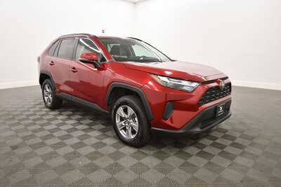 2025 Toyota RAV4, $36170. Photo 10