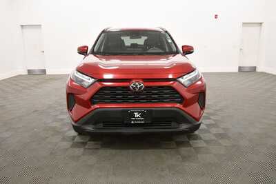 2025 Toyota RAV4, $36170. Photo 11
