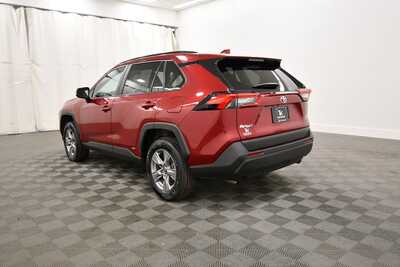 2025 Toyota RAV4, $36170. Photo 5