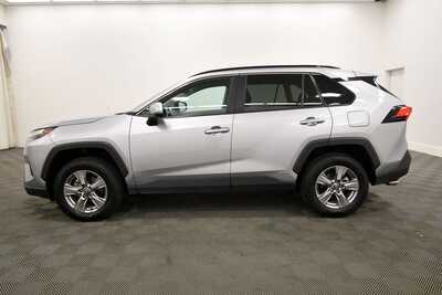 2025 Toyota RAV4, $36062. Photo 4
