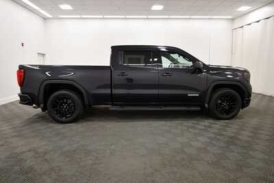 2023 GMC 1500 Crew Cab, $41347. Photo 9