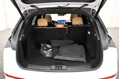 2023 Lincoln Corsair, $35849. Photo 7
