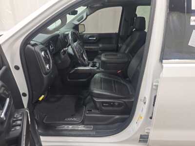 2021 GMC Sierra 1500, $45849. Photo 3