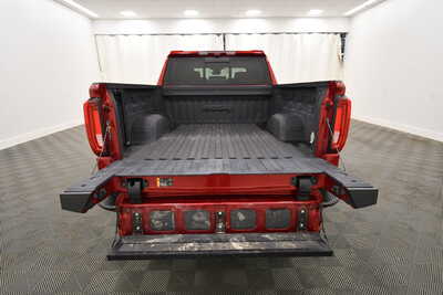 2023 GMC 1500 Crew Cab, $44349. Photo 7