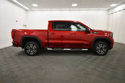 2023 GMC 1500 Crew Cab, $44349. Photo 9