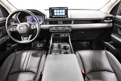 2023 Honda Pilot, $39849. Photo 3