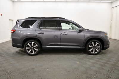 2023 Honda Pilot, $39849. Photo 9