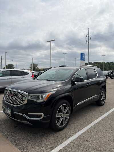 2017 GMC Acadia, $17349. Photo 2