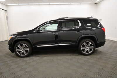 2017 GMC Acadia, $15843. Photo 4