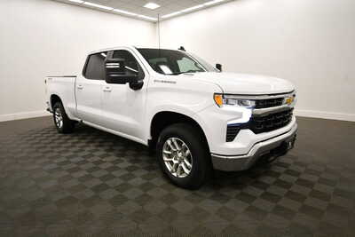 2025 Chevrolet 1500 Crew Cab, $41849. Photo 10