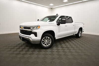 2025 Chevrolet 1500 Crew Cab, $41849. Photo 2