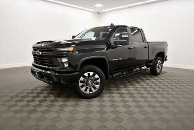 2025 Chevrolet 2500 Crew Cab, $50849. Photo 2