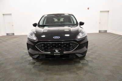2022 Ford Escape, $22349. Photo 11