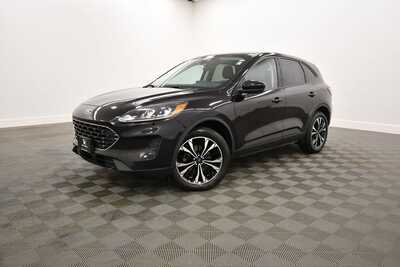 2022 Ford Escape, $22349. Photo 2