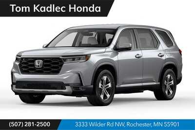 2026 Honda Pilot, $48290. Photo 1
