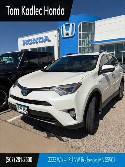 2018 Toyota RAV4, $0. Photo 1