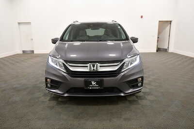 2019 Honda Odyssey, $16345. Photo 11