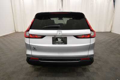 2027 Honda CR-V, $38850. Photo 6