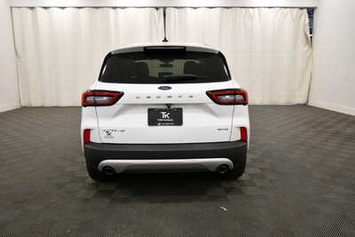 2025 Ford Escape, $24349. Photo 6