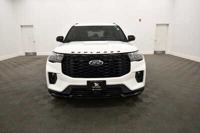 2025 Ford Explorer, $37849. Photo 11