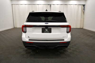 2025 Ford Explorer, $37849. Photo 6