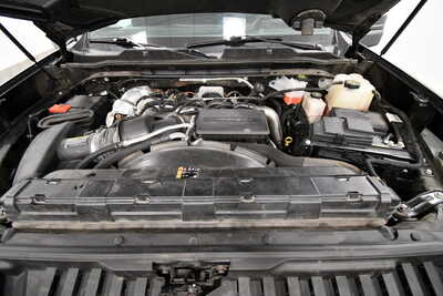 2024 Chevrolet 3500 Crew Cab, $60349. Photo 12